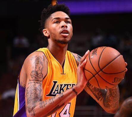 个工资帽 个工资帽