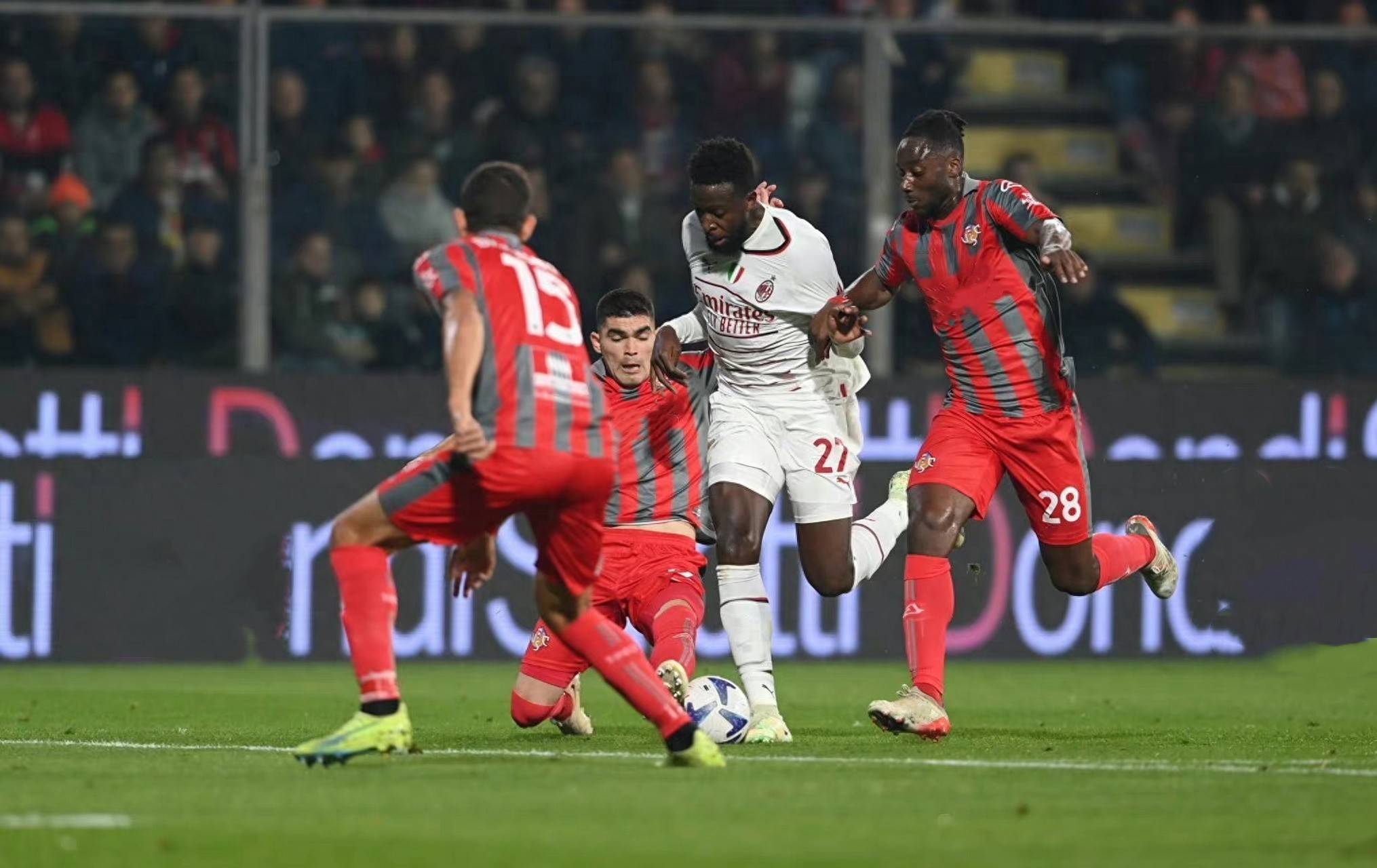 里之间更多 里之间更多