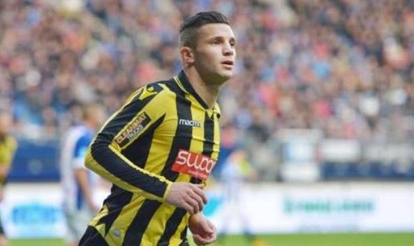 同样亮眼 同样亮眼