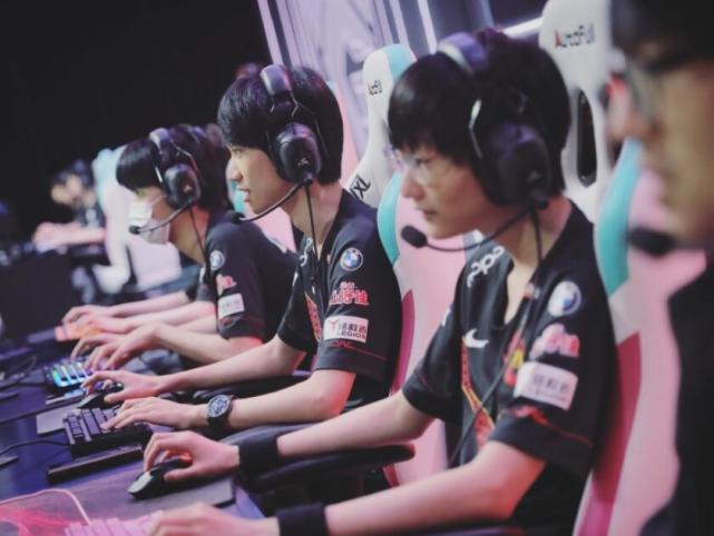 这样的表现 这样的表现