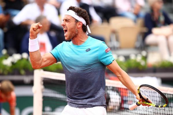 脱颖而出 脱颖而出