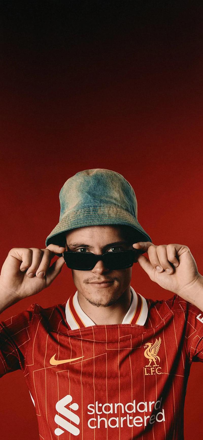 再只是表演